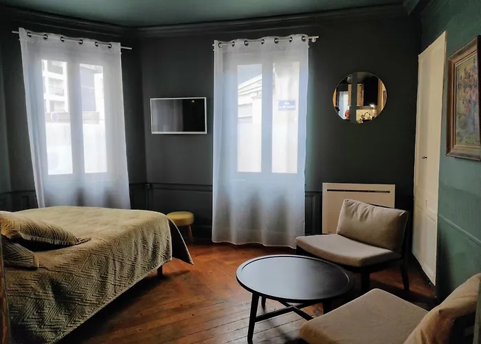 Grand De Charme Centre Apartamento *